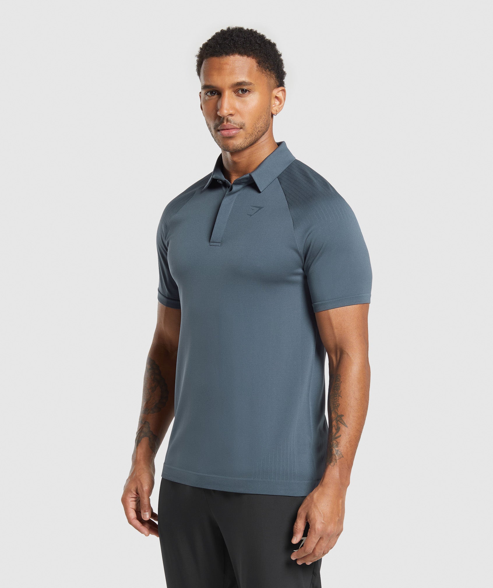 gymshark-seamless-polo-shirt-titanium-blue-ss25