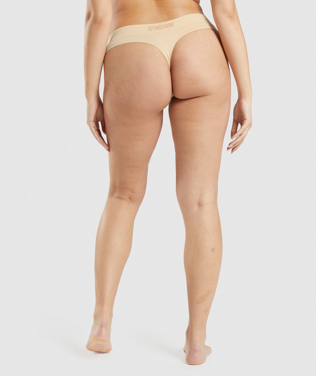 gymshark-seamless-low-rise-thong-fawn-light-brown-ss22