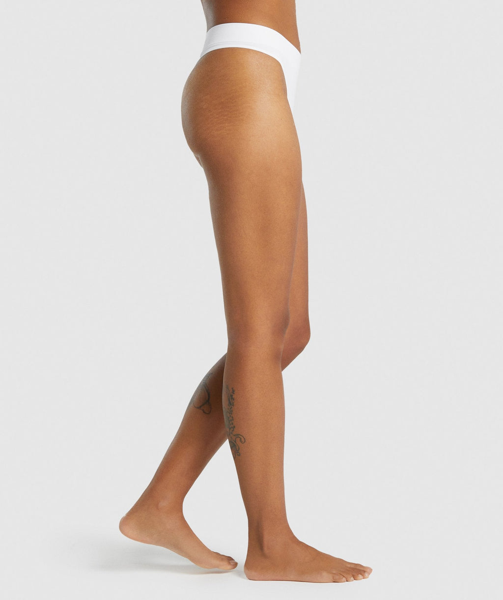gymshark-seamless-high-rise-thong-white-aw21