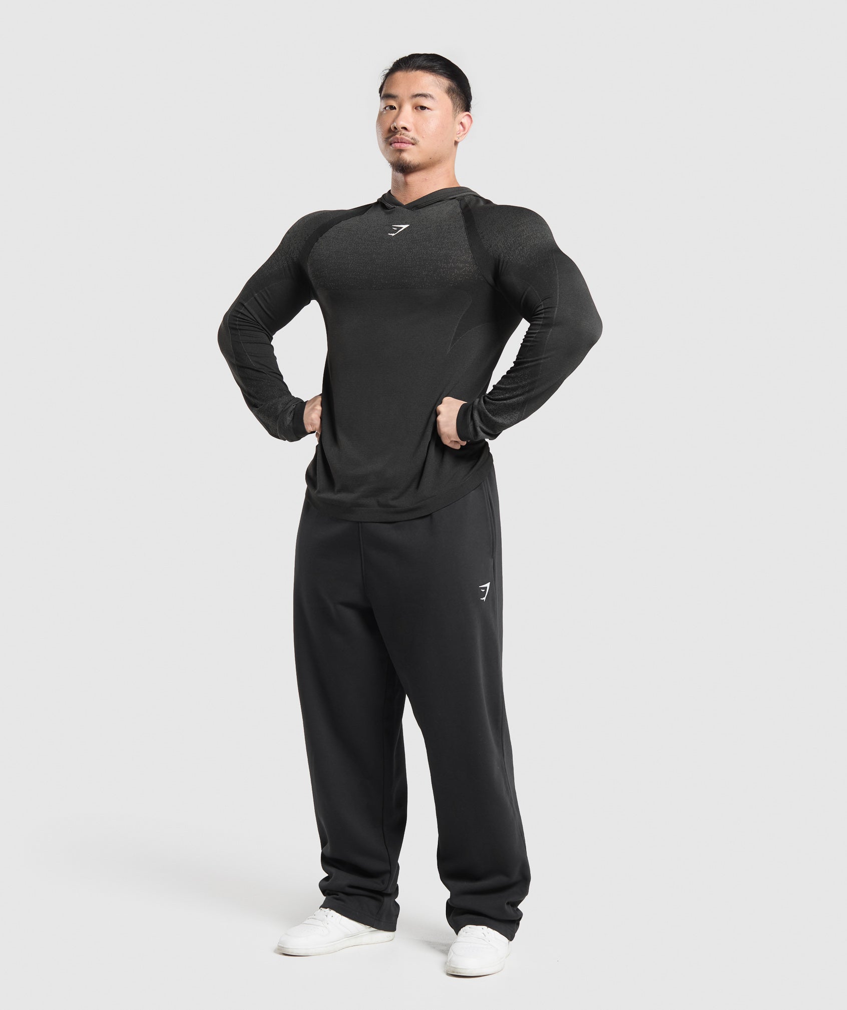 gymshark-shadow-seamless-hoodie-black-aw24