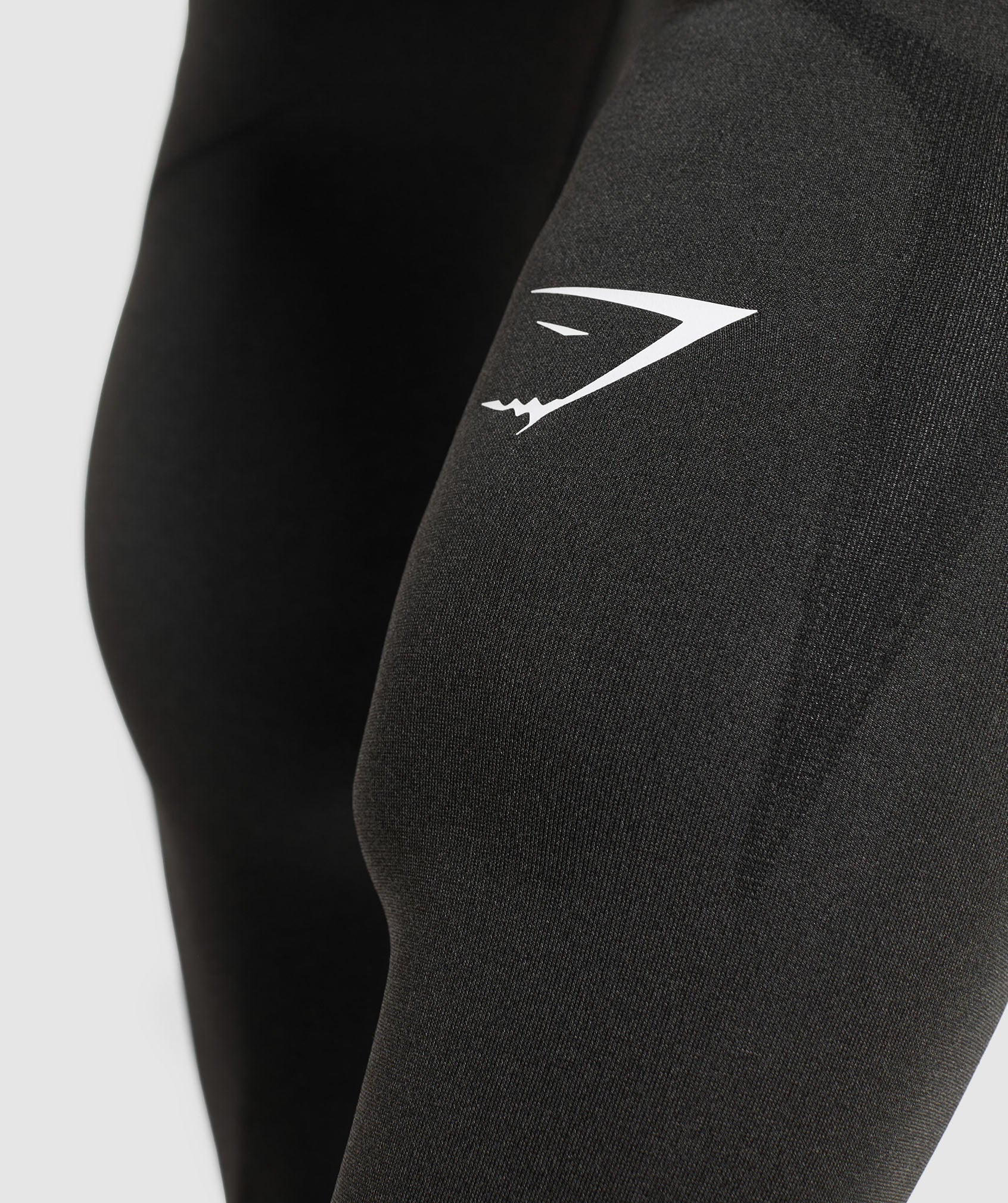 gymshark-shadow-seamless-tights-black-aw24