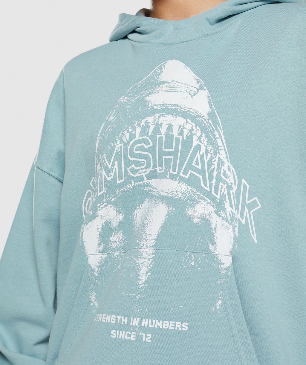 gymshark-shark-attack-oversized-hoodie-blue-aw23