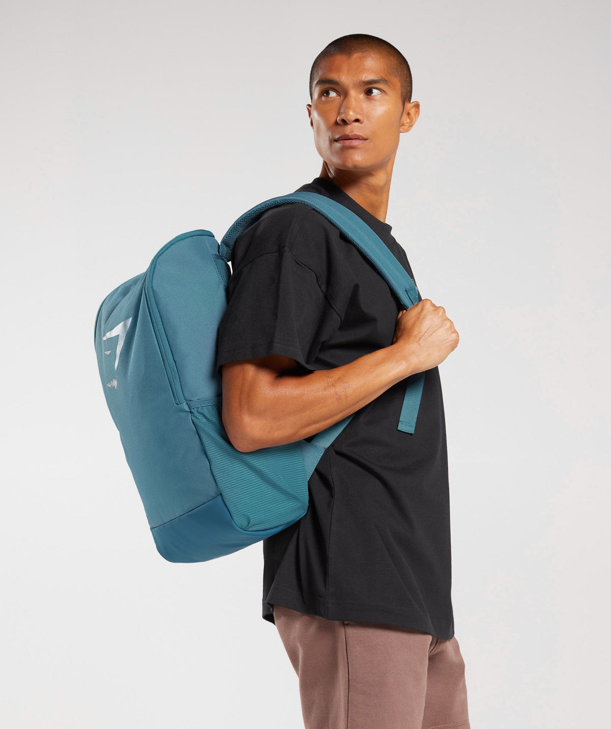 gymshark-sharkhead-backpack-terrace-blue-aw23
