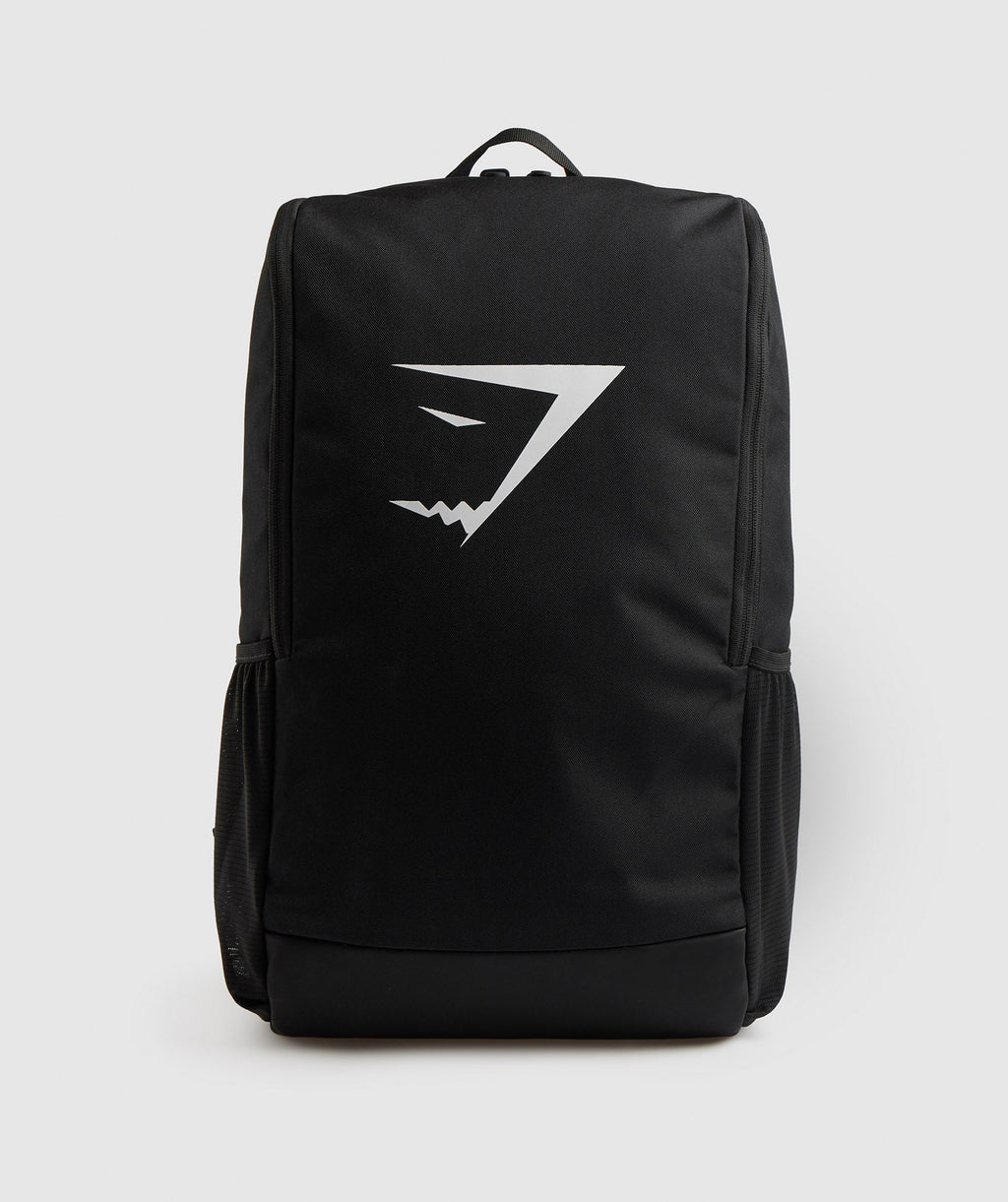 gymshark-sharkhead-backpack-black-aw22