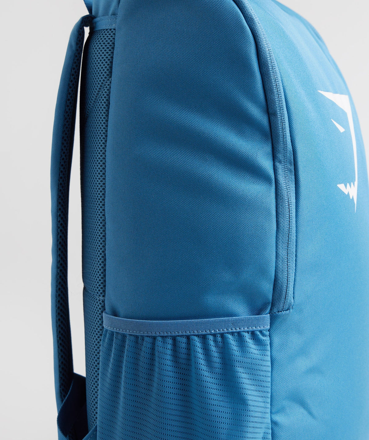 gymshark-sharkhead-backpack-coastal-blue-aw22