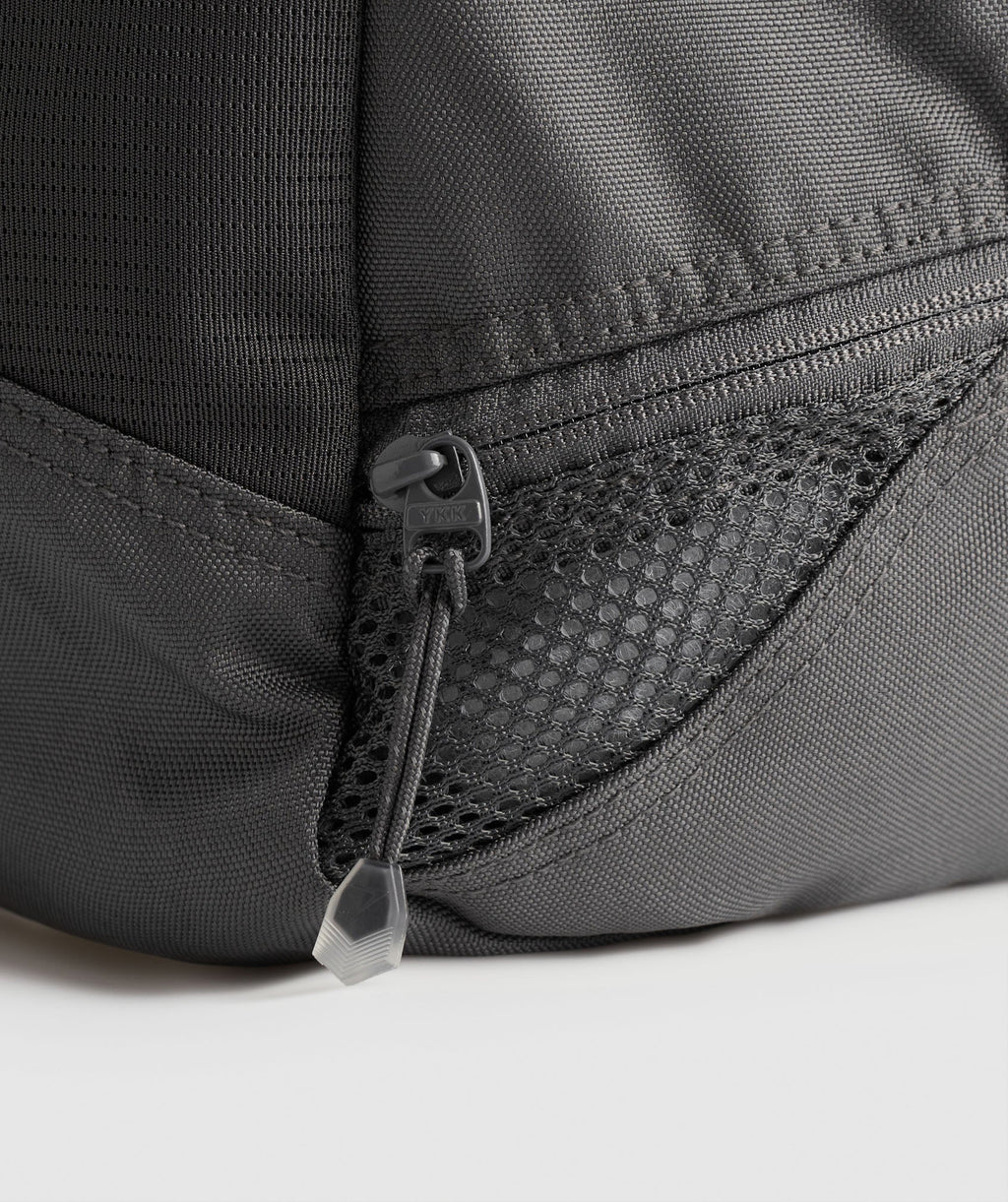 gymshark-sharkhead-backpack-graphite-grey-ss24