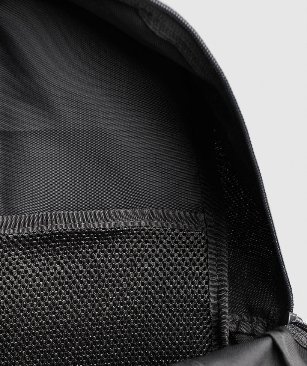 gymshark-sharkhead-backpack-graphite-grey-ss24