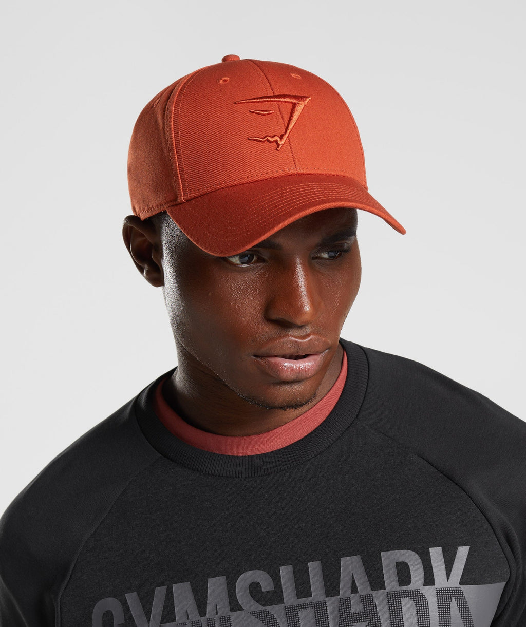gymshark-sharkhead-cap-cayenne-red-aw22