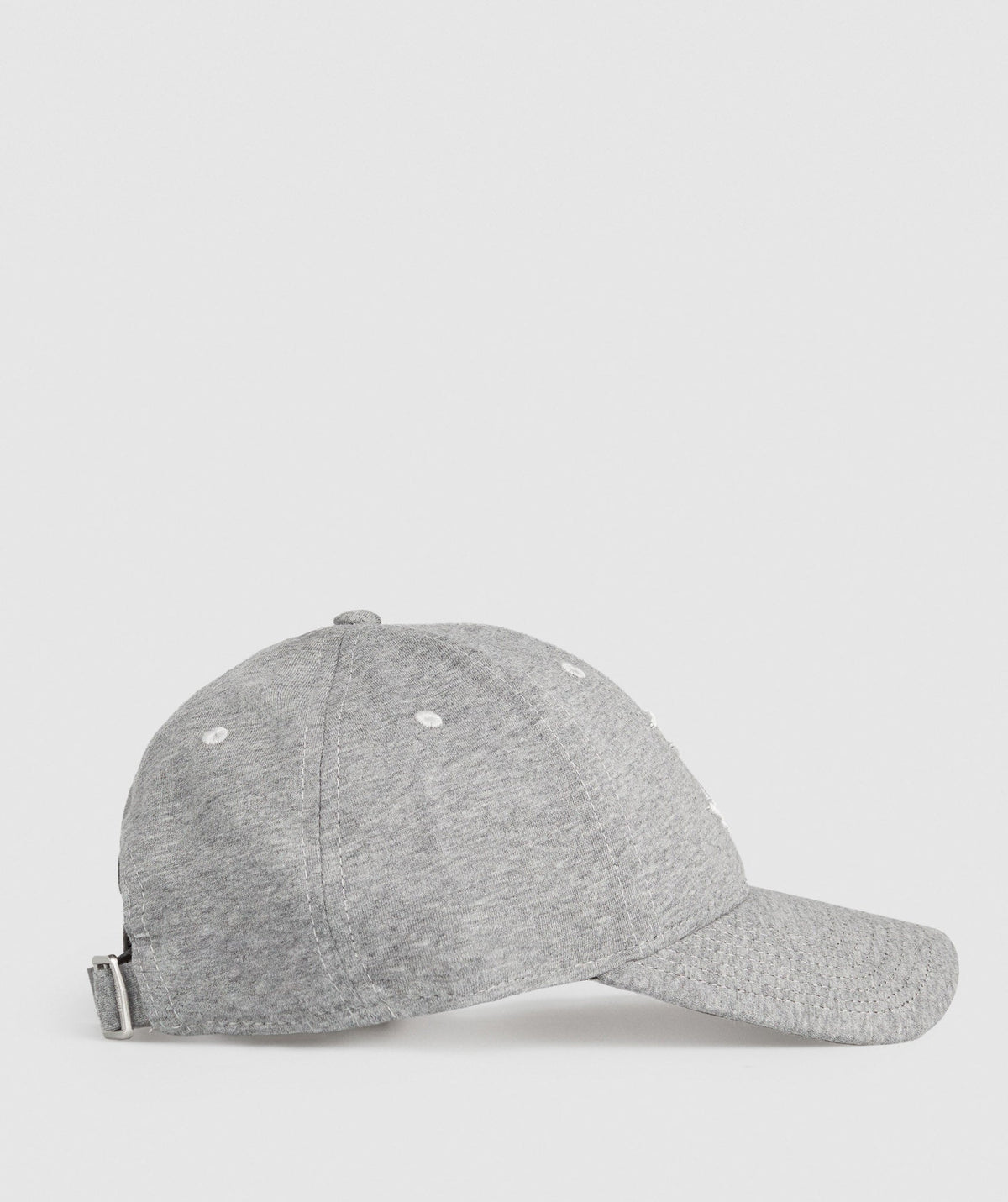 gymshark-sharkhead-cap-light-grey-print-ss22