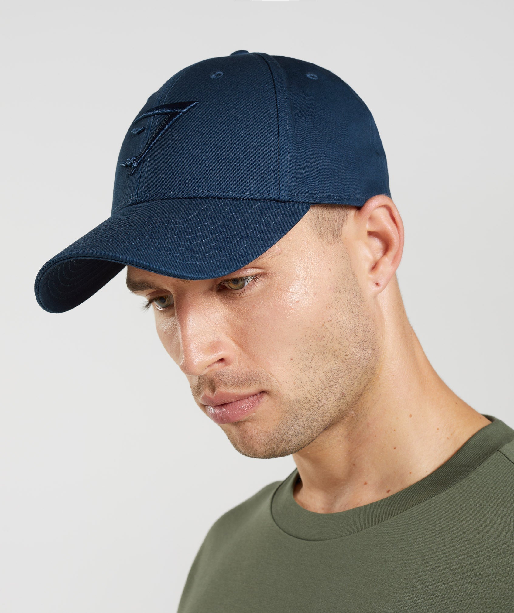 gymshark-sharkhead-cap-navy-aw22