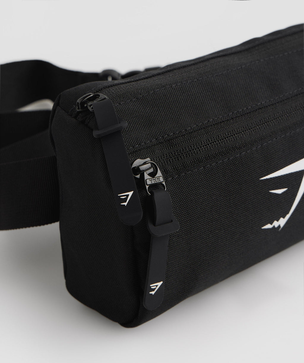 gymshark-sharkhead-cross-body-black-aw22