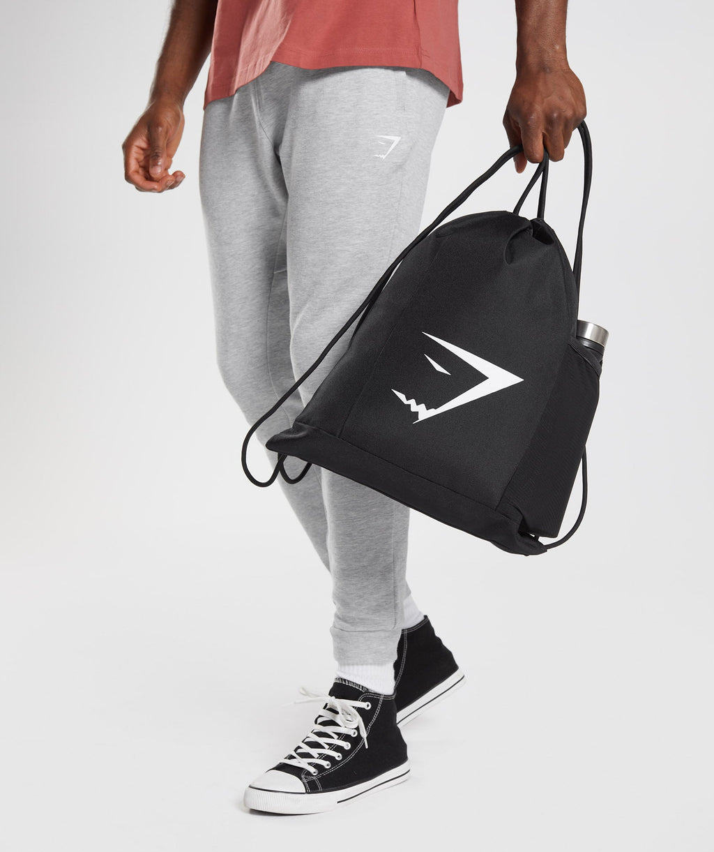 gymshark-sharkhead-gymsack-black-aw22
