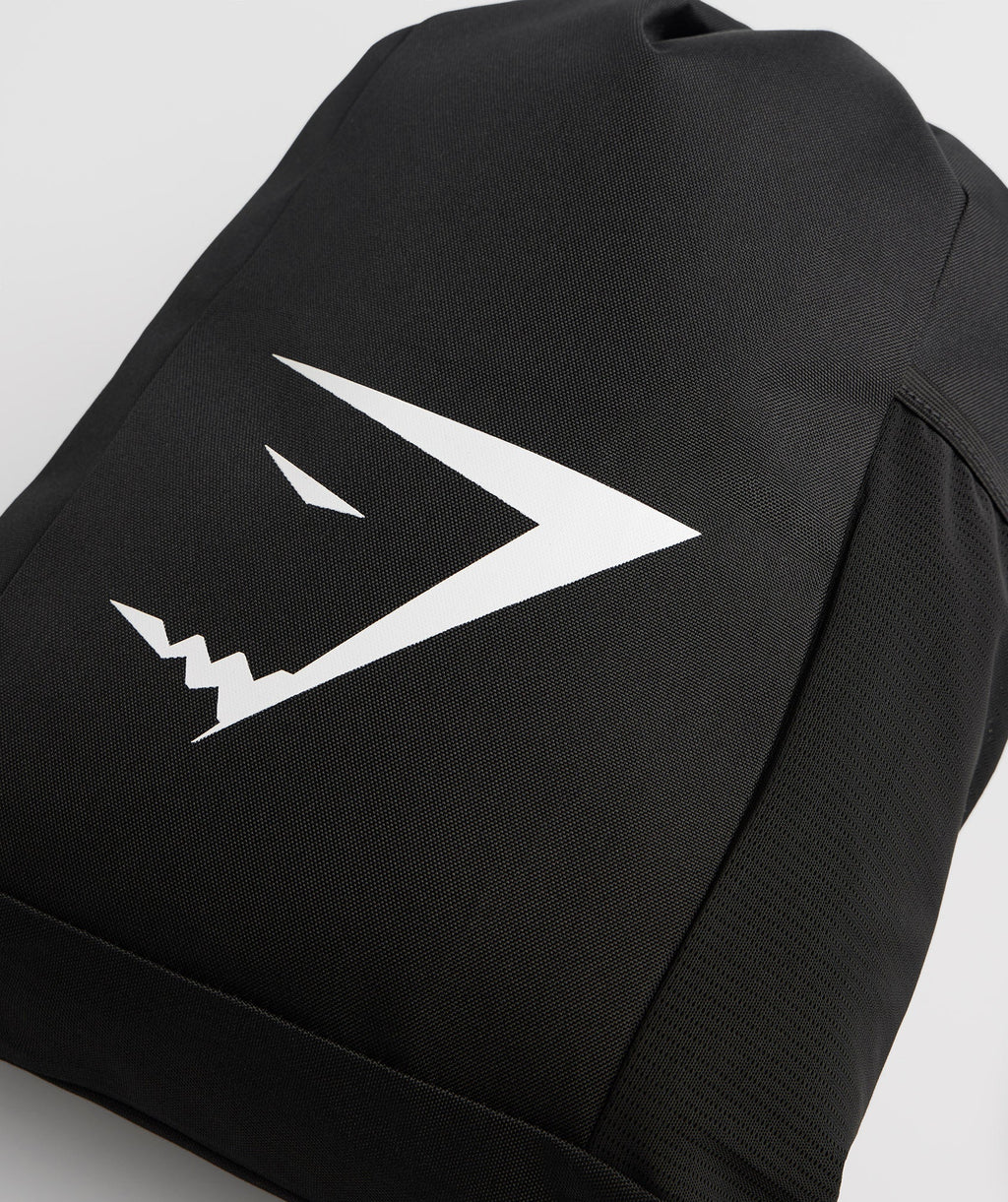 gymshark-sharkhead-gymsack-black-aw22