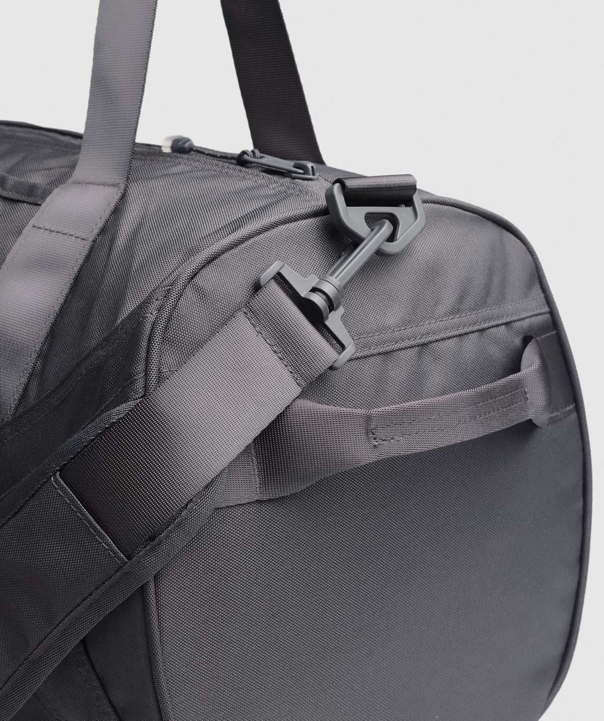 gymshark-sharkhead-holdall-graphite-grey-ss24