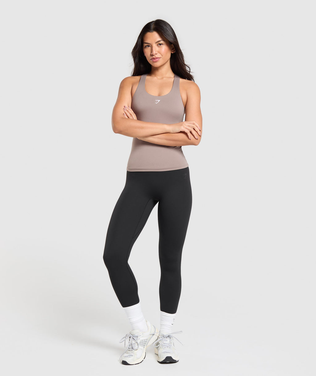gymshark-everyday-racer-back-tank-with-shelf-lifestyle-brown-ss25