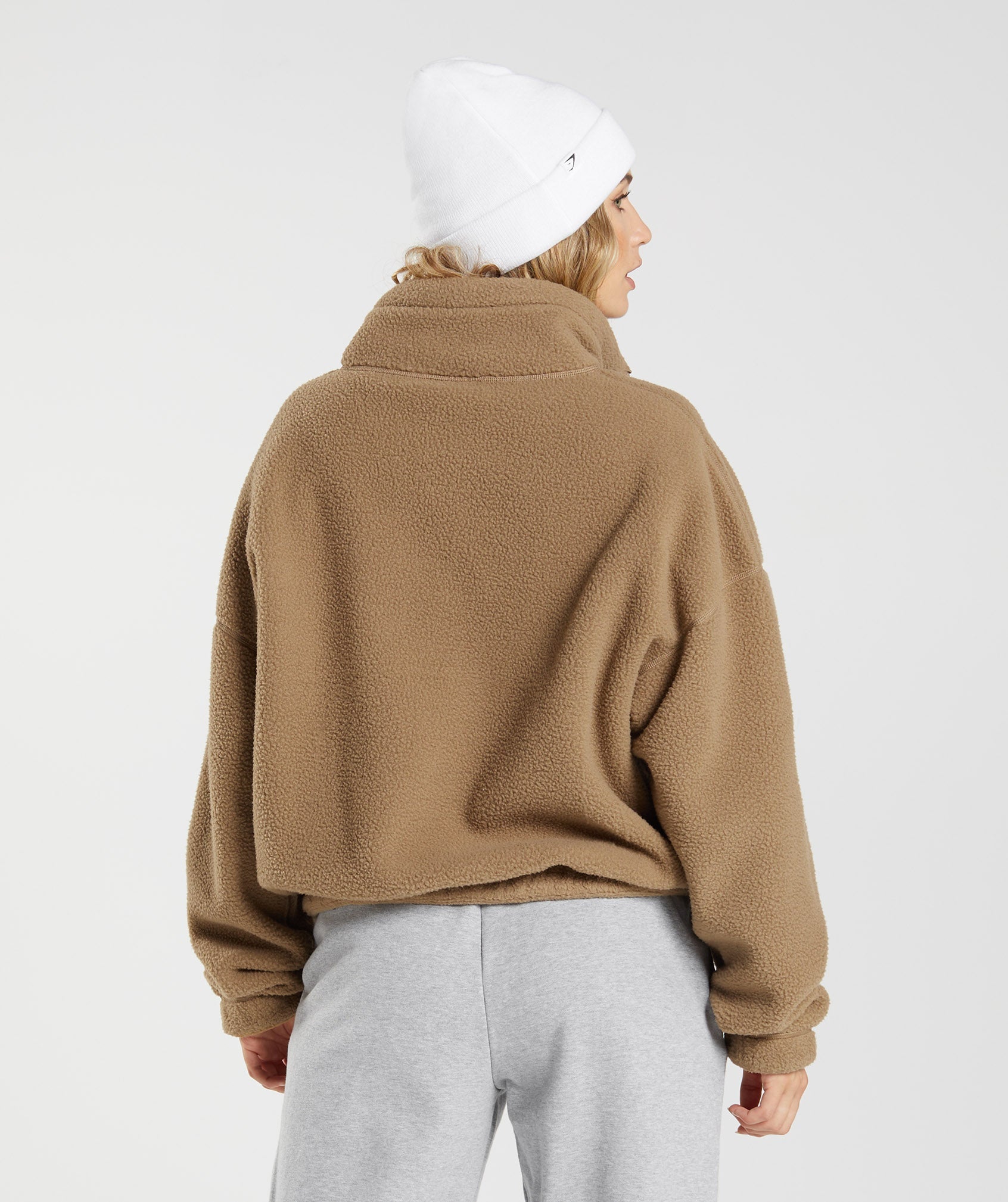 gymshark-sherpa-jacket-light-brown-aw21