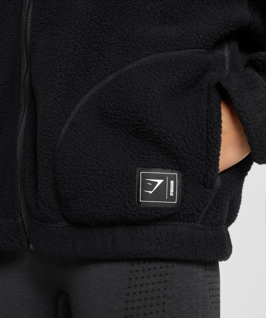 gymshark-sherpa-jacket-black-aw21