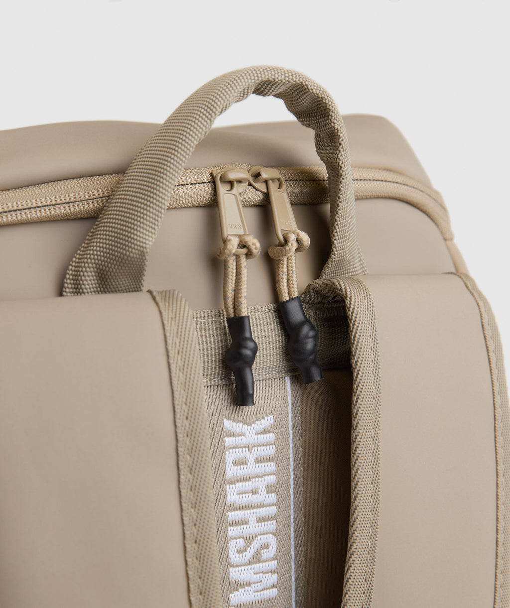 gymshark-sleek-backpack-cement-brown-ss23