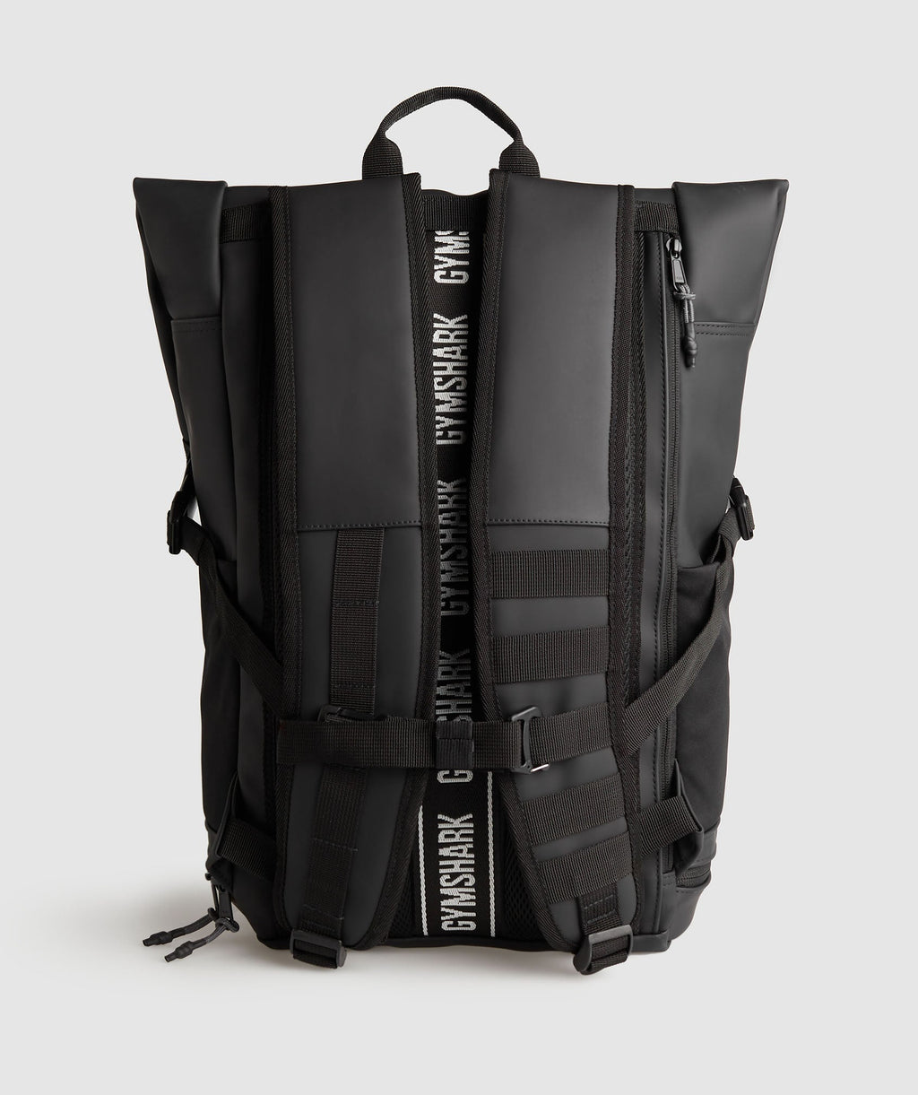 gymshark-sleek-backpack-roll-top-bag-black-aw23