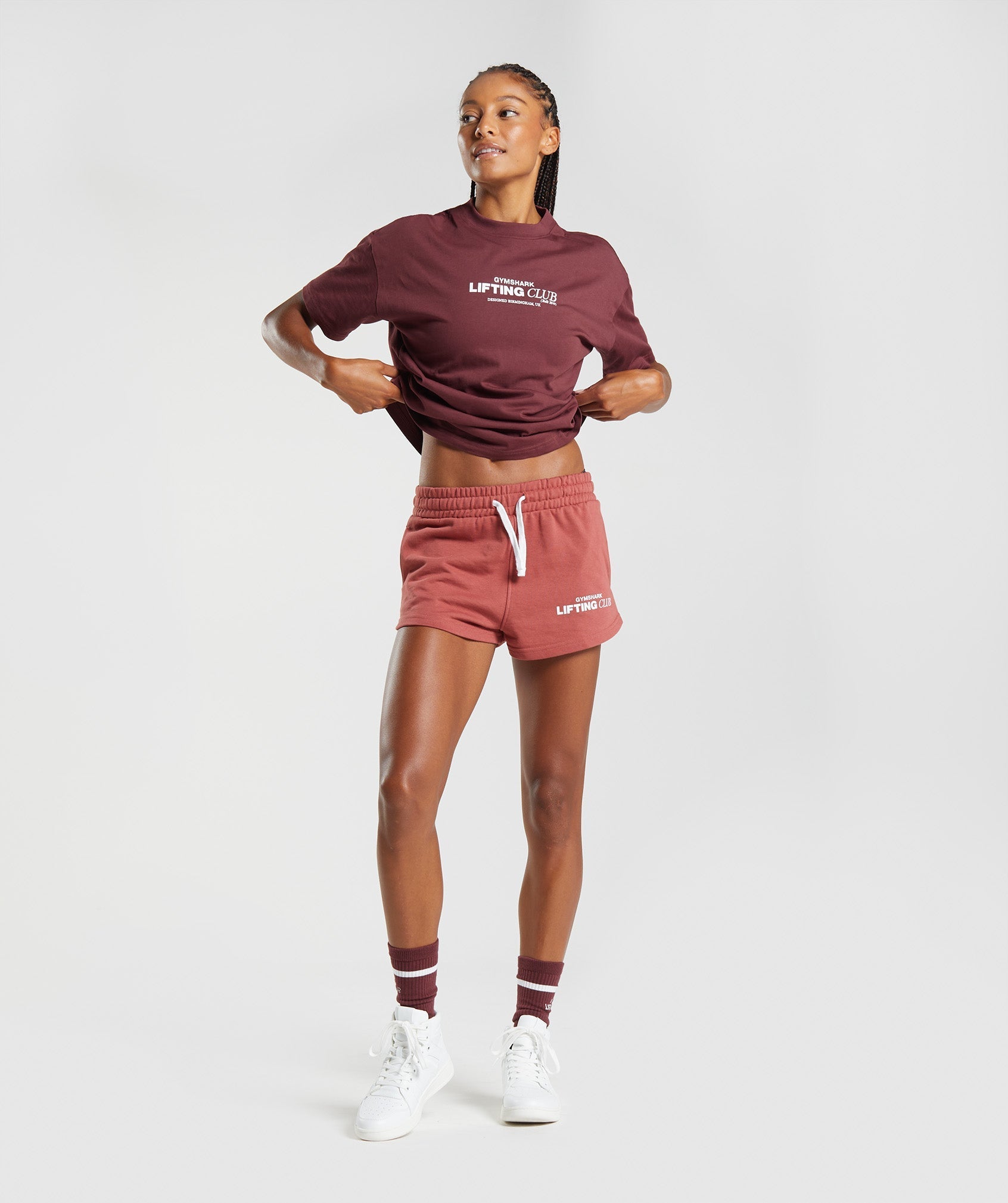 gymshark-social-club-oversized-t-shirt-cherry-brown-aw22