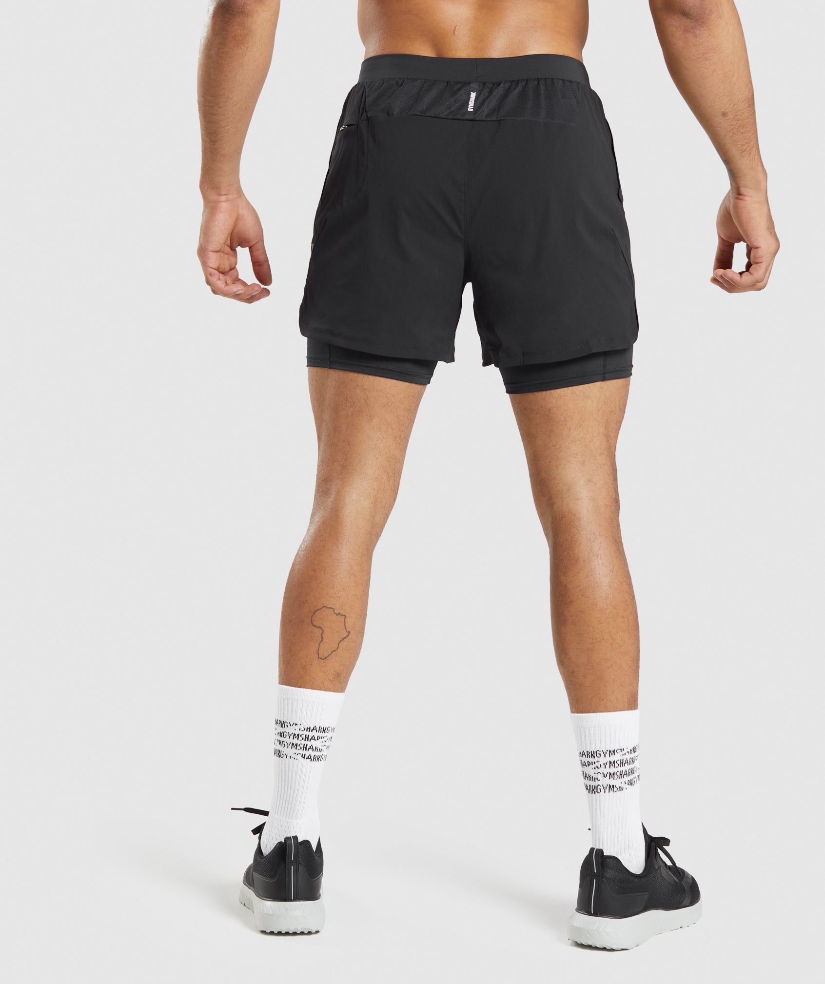 gymshark-speed-5-2-in-1-shorts-black-ss22