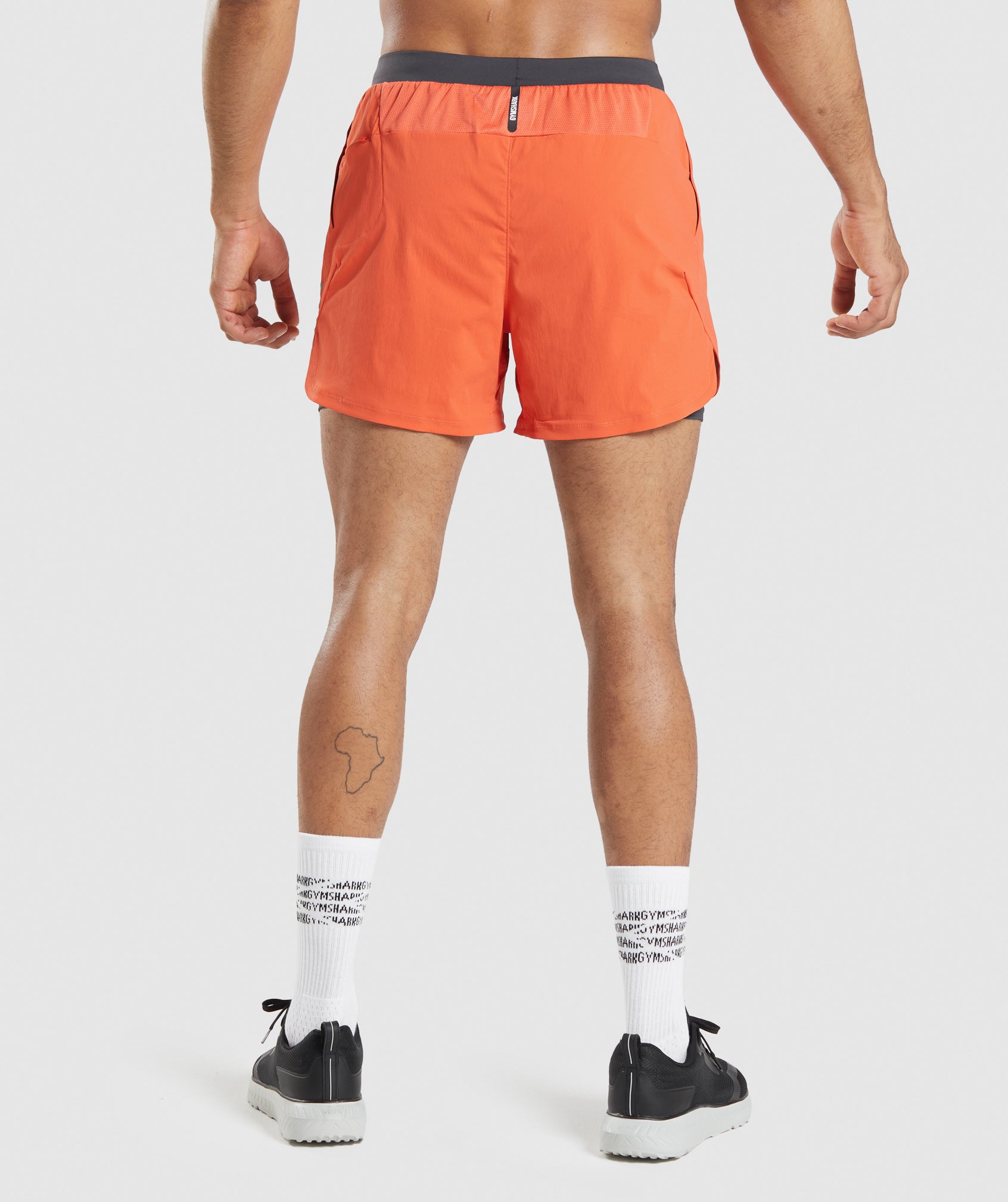 gymshark-speed-5-2-in-1-shorts-papaya-orange-ss22