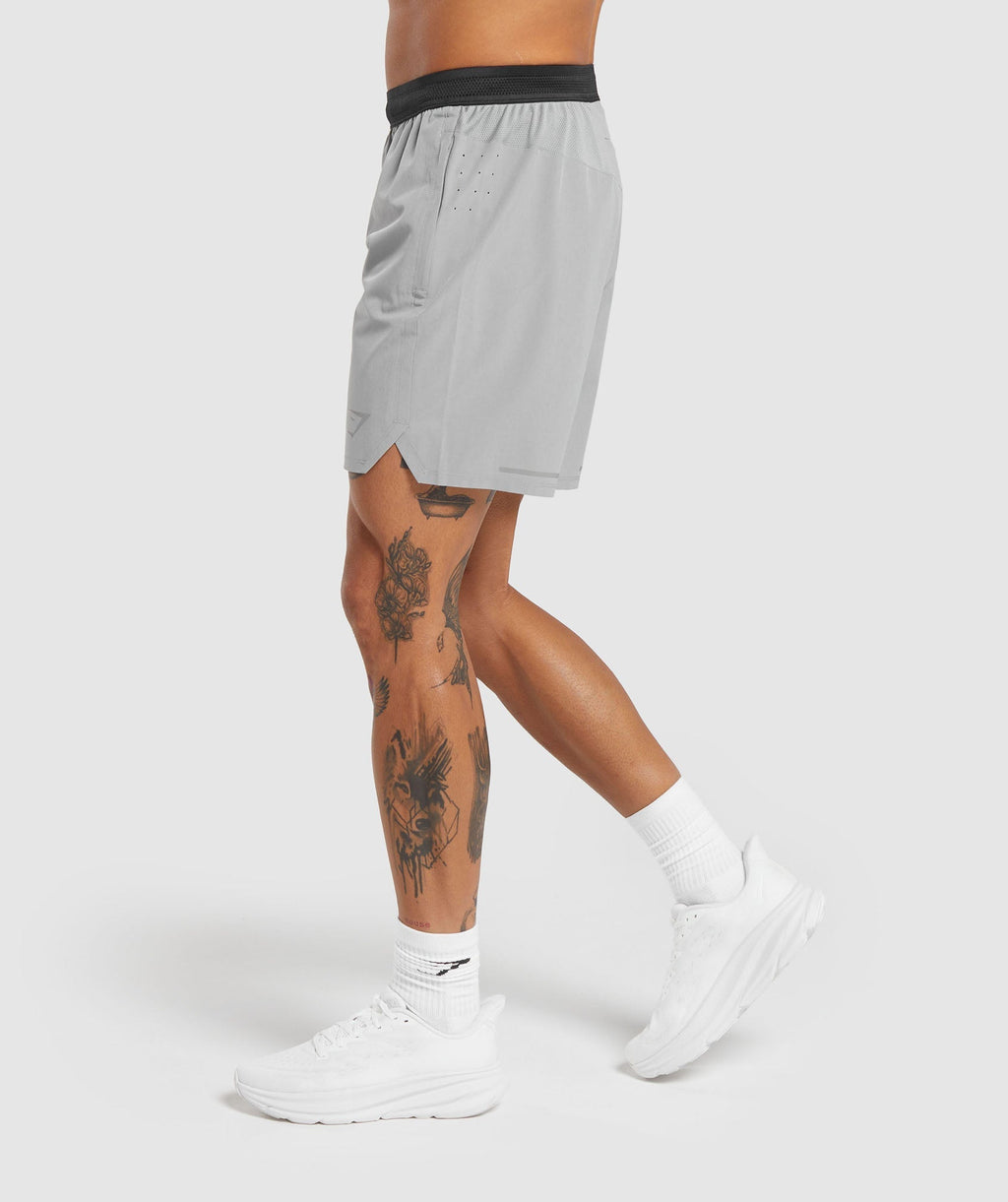 gymshark-speed-7-shorts-smokey-grey-aw23