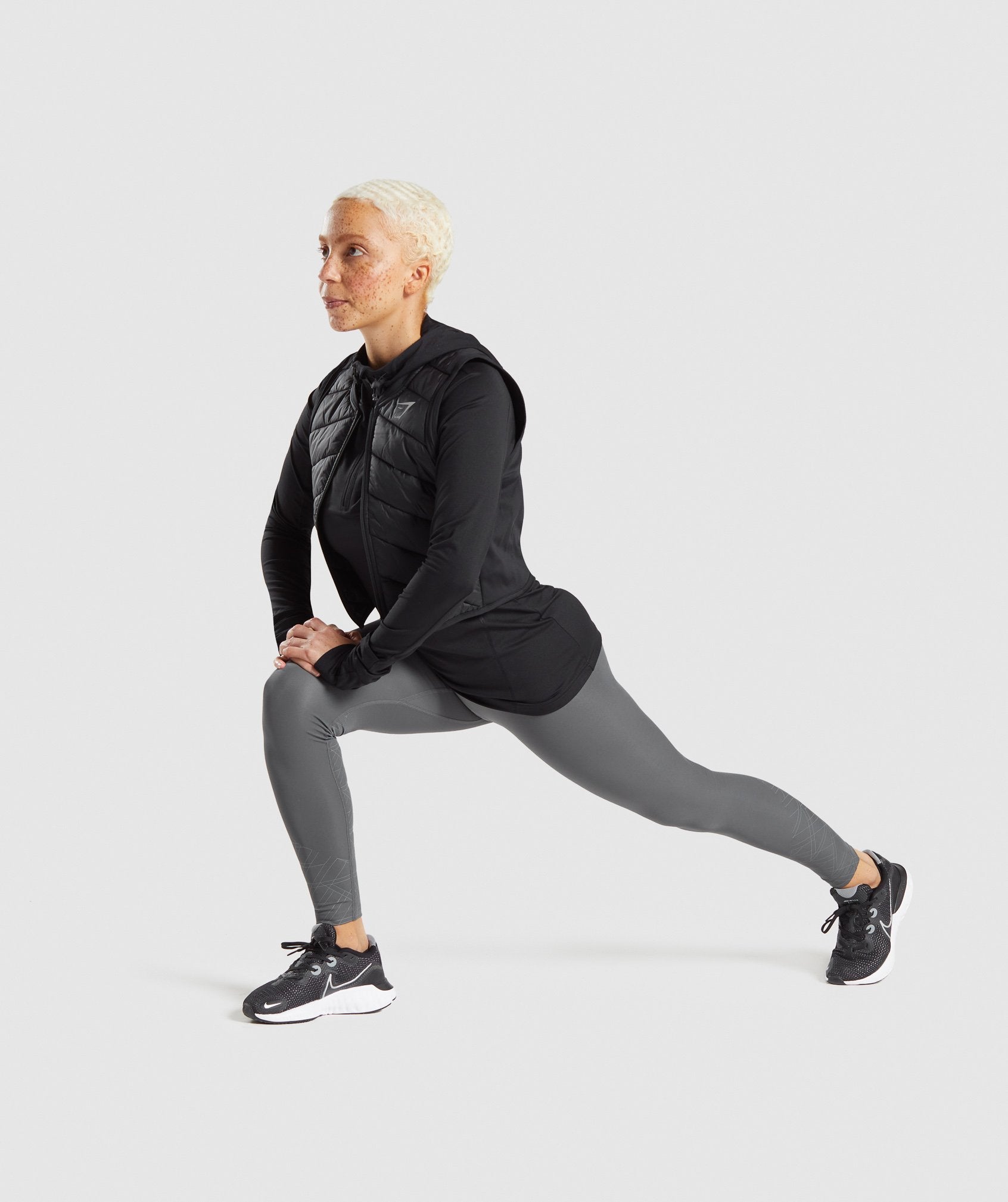 gymshark-womens-speed-gilet-black
