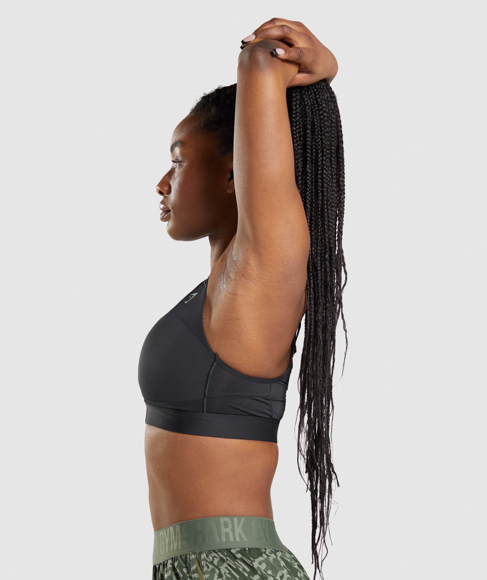 gymshark-speed-sports-bra-black-ss22