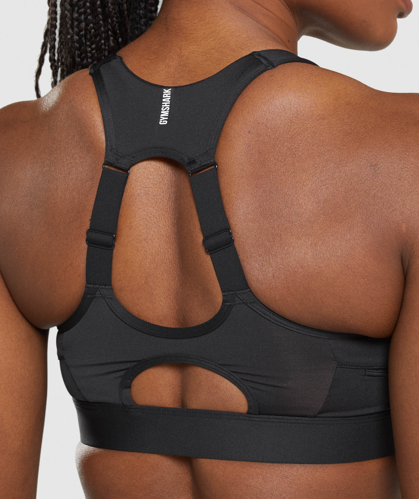gymshark-speed-sports-bra-black-ss22