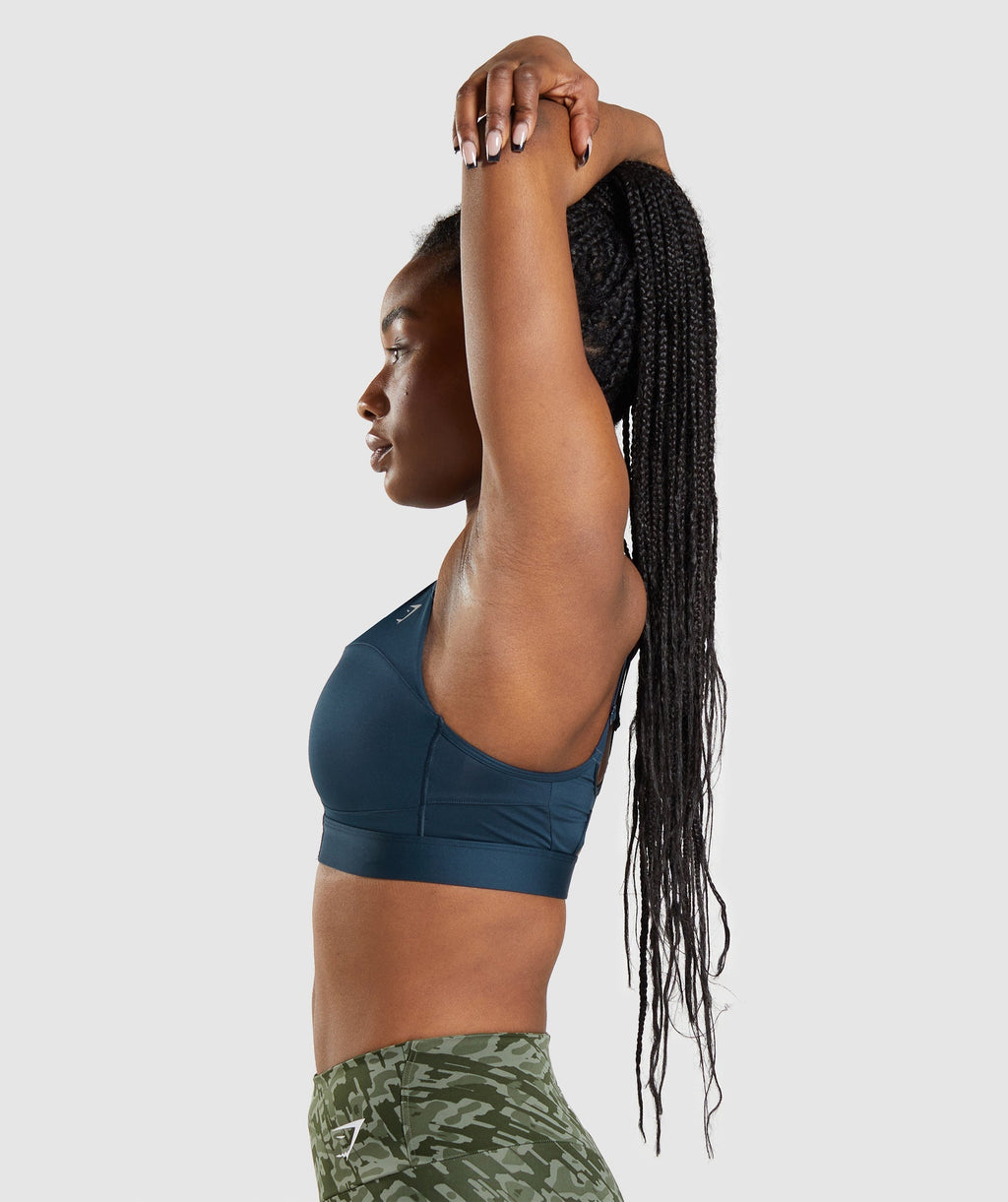 gymshark-speed-sports-bra-navy-ss22