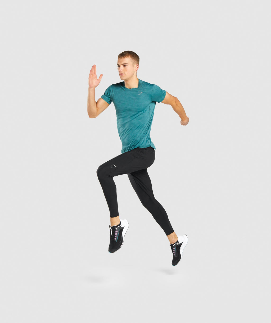 gymshark-speed-joggers-black-reflective-logo