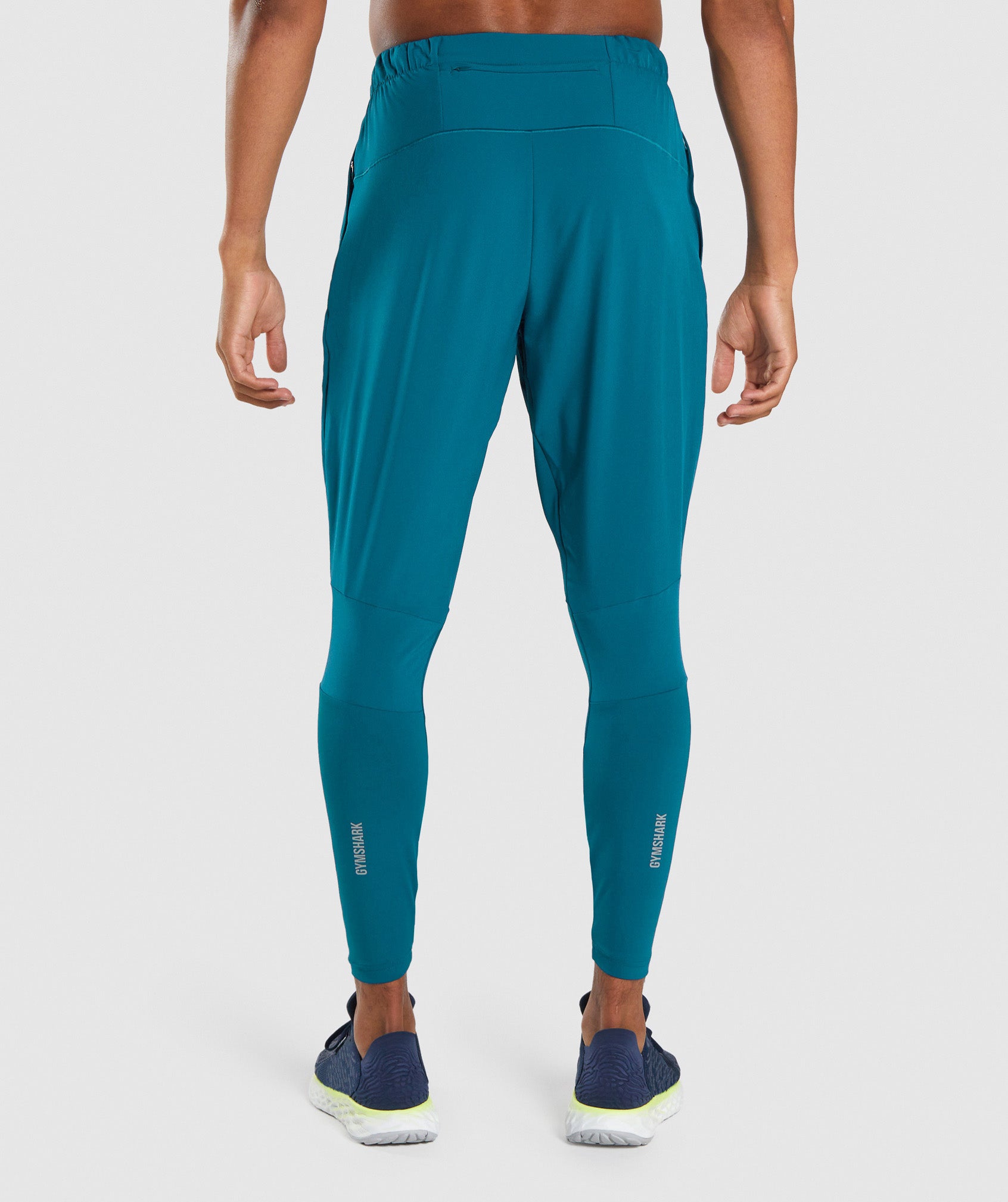 gymshark-speed-joggers-teal