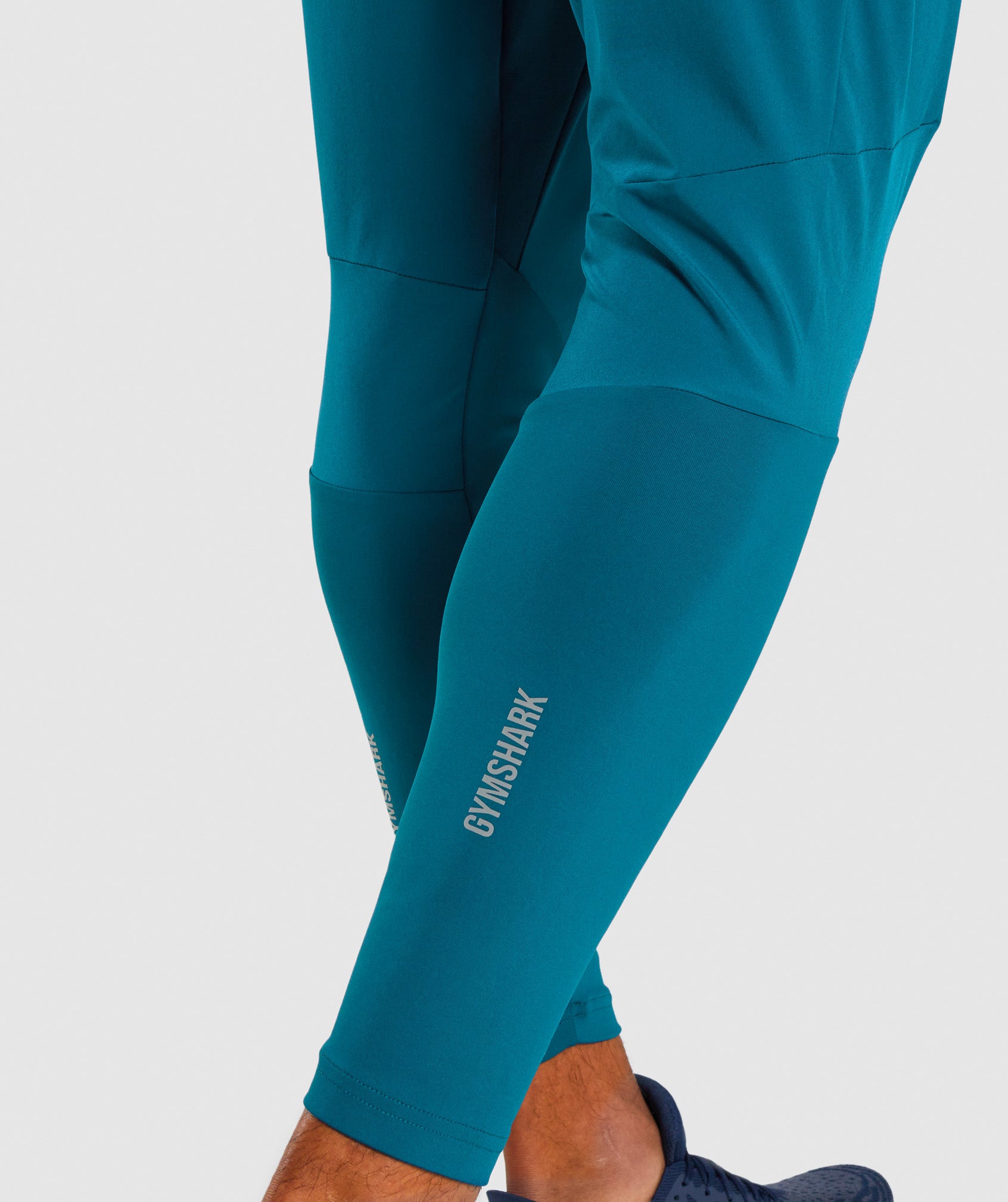 gymshark-speed-joggers-teal
