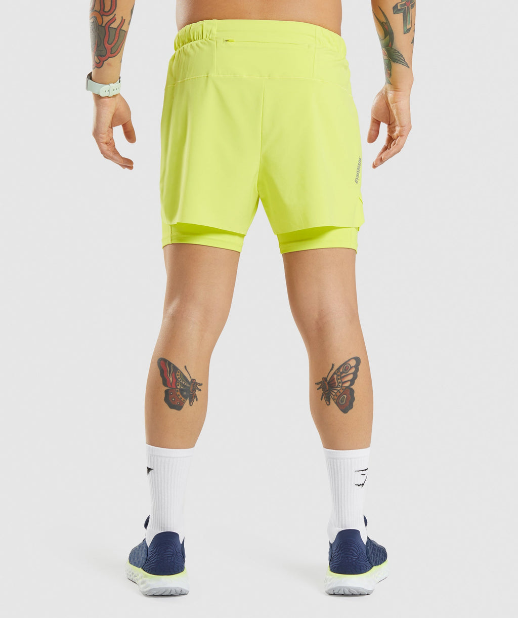 gymshark-speed-5-2-in-1-shorts-yellow-aw21