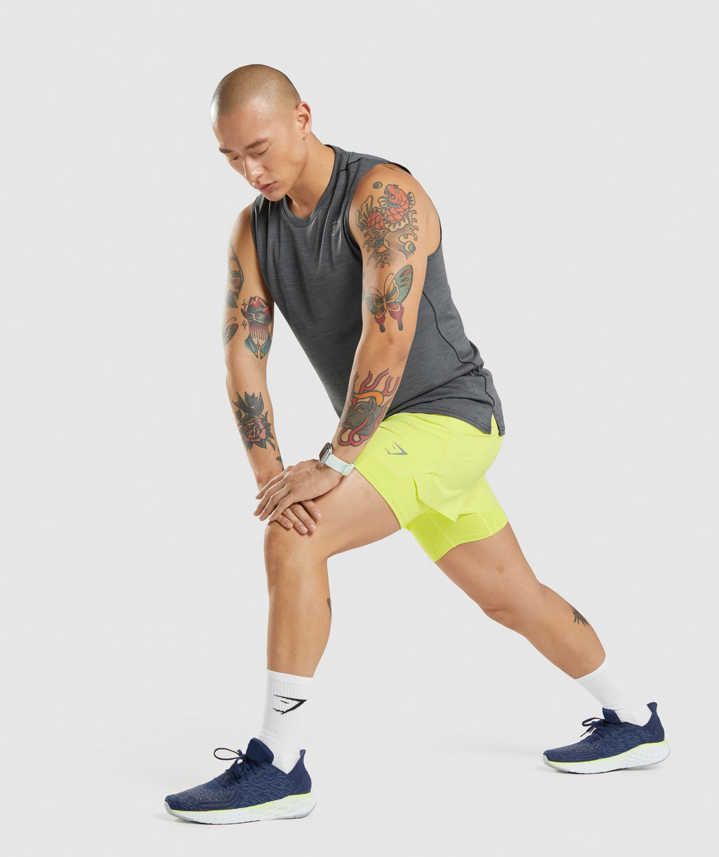 gymshark-speed-5-2-in-1-shorts-yellow-aw21