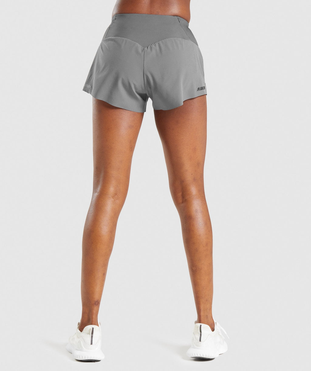 gymshark-speed-shorts-charcoal