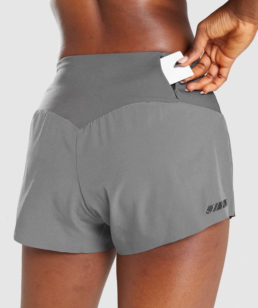 gymshark-speed-shorts-charcoal