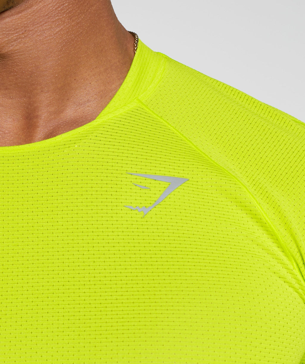 gymshark-speed-t-shirt-fluo-speed-green-aw23