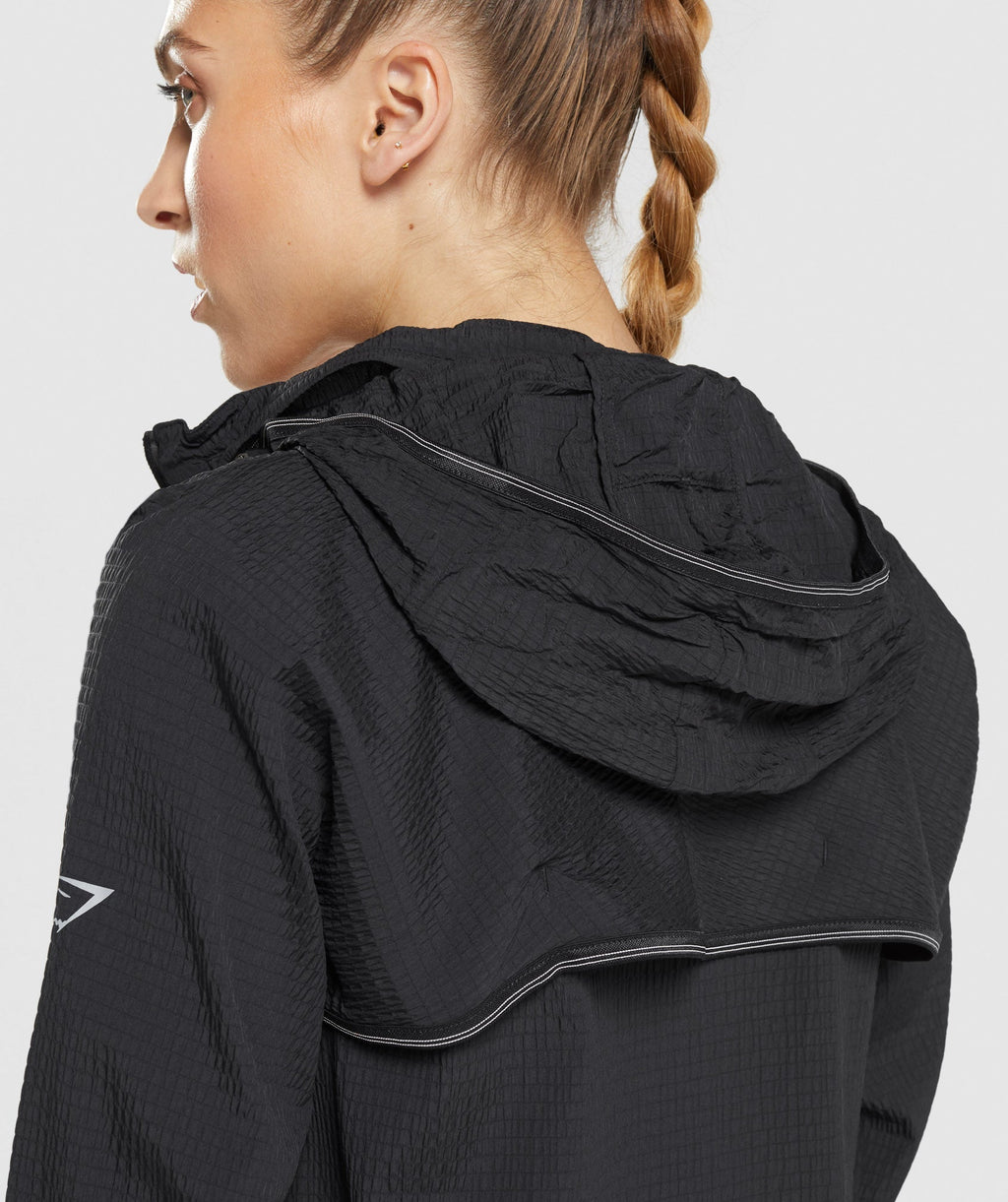 gymshark-speed-windbreaker-black-ss22-1