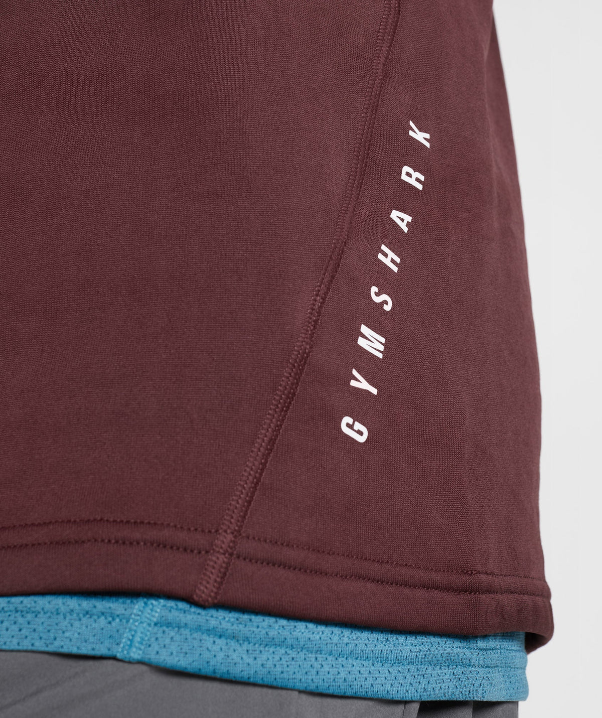 gymshark-sport-1-4-zip-baked-maroon-aw22