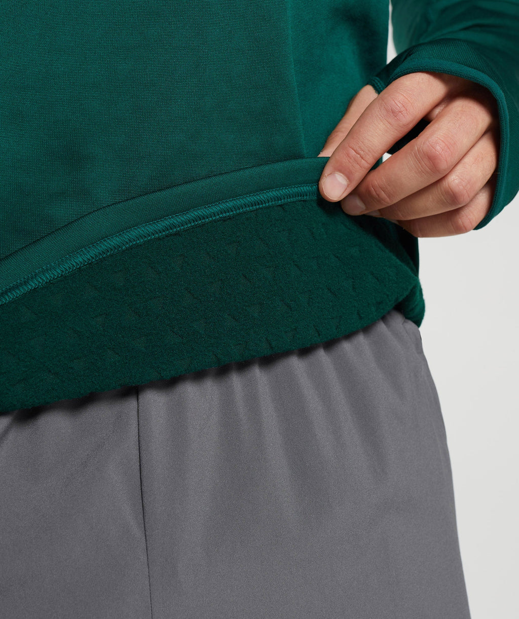 gymshark-sport-1-4-zip-woodland-green-aw22