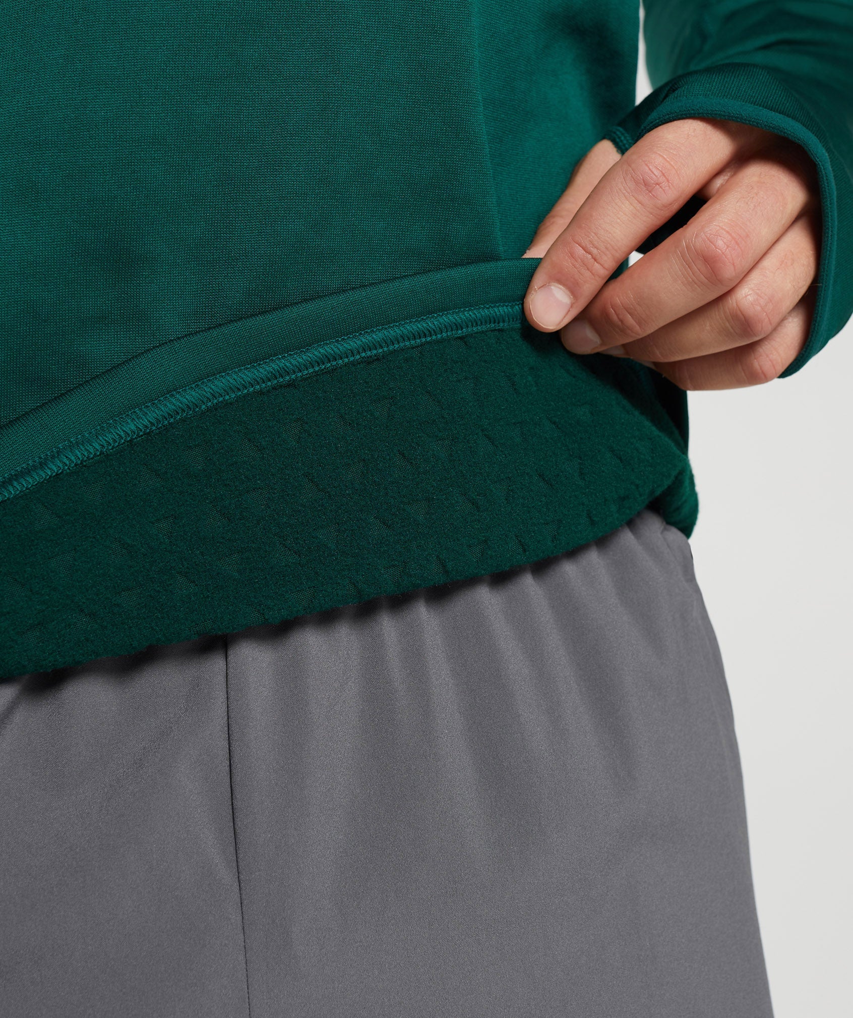 gymshark-sport-1-4-zip-woodland-green-aw22