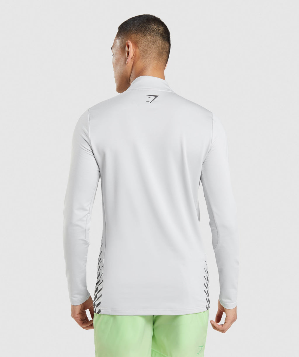 gymshark-sport-1-4-zip-light-grey-ss22