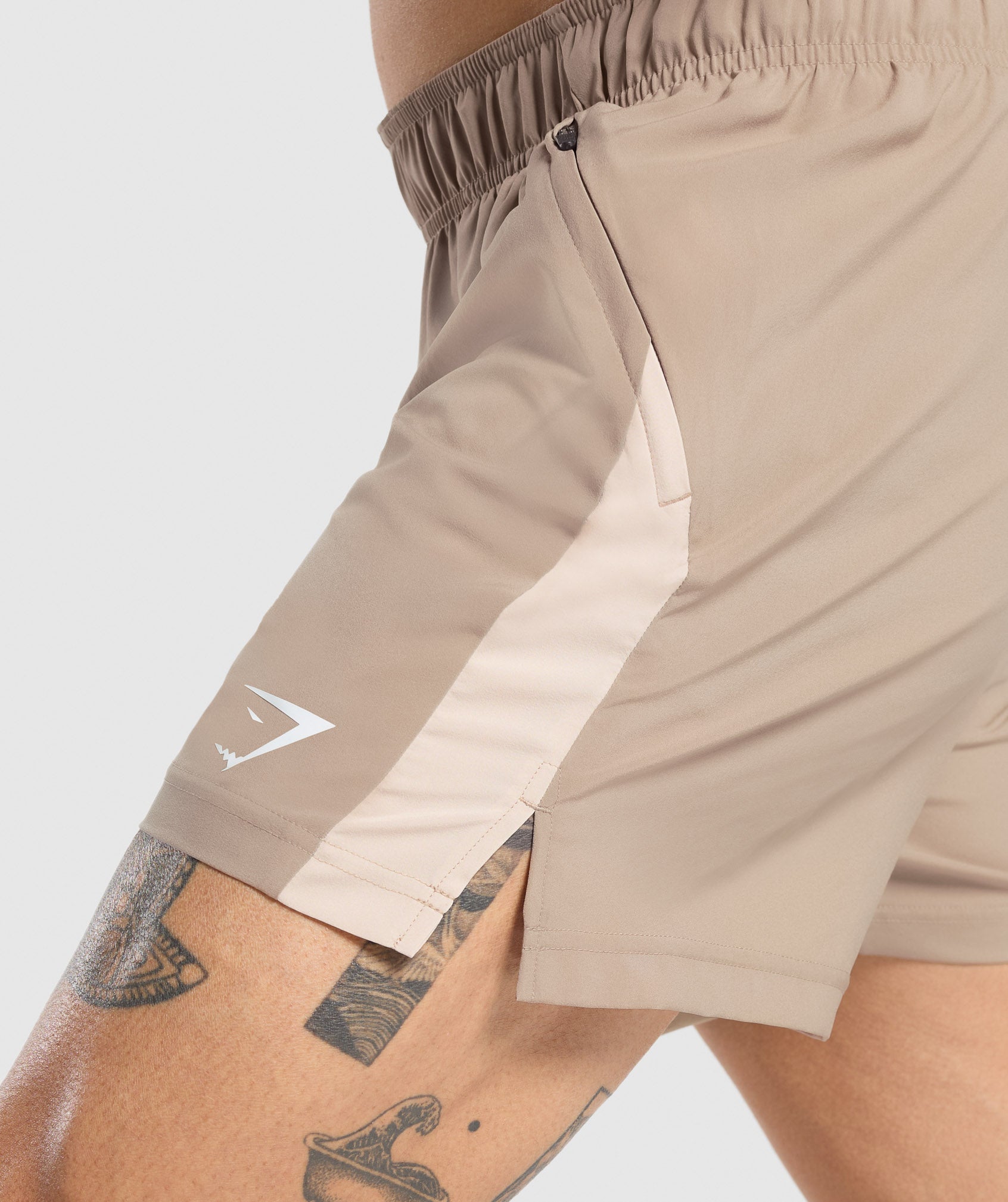 gymshark-sport-5-shorts-shorts-brown-ss25