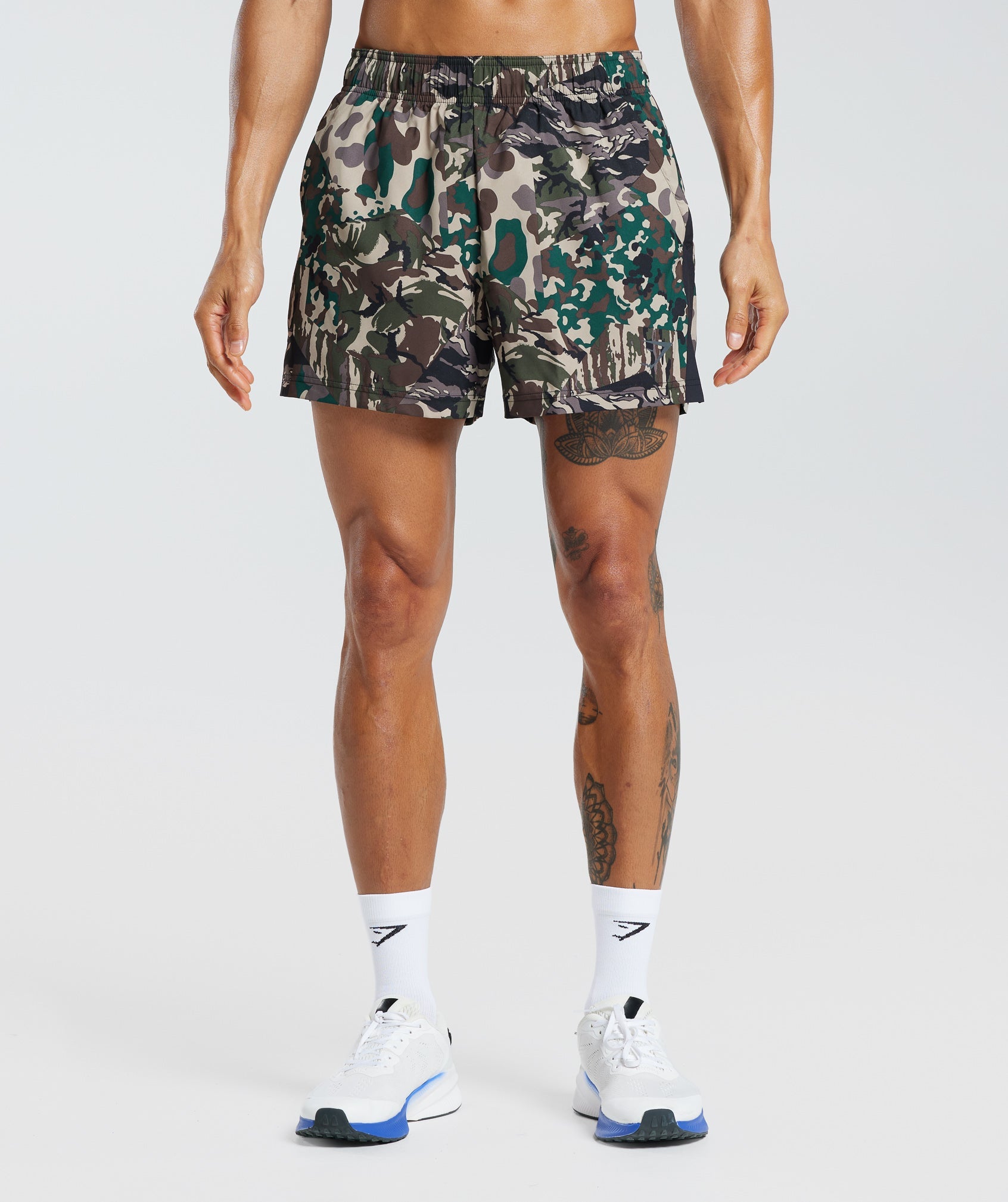 gymshark-sport-5-shorts-cement-brown-black-print-aw23