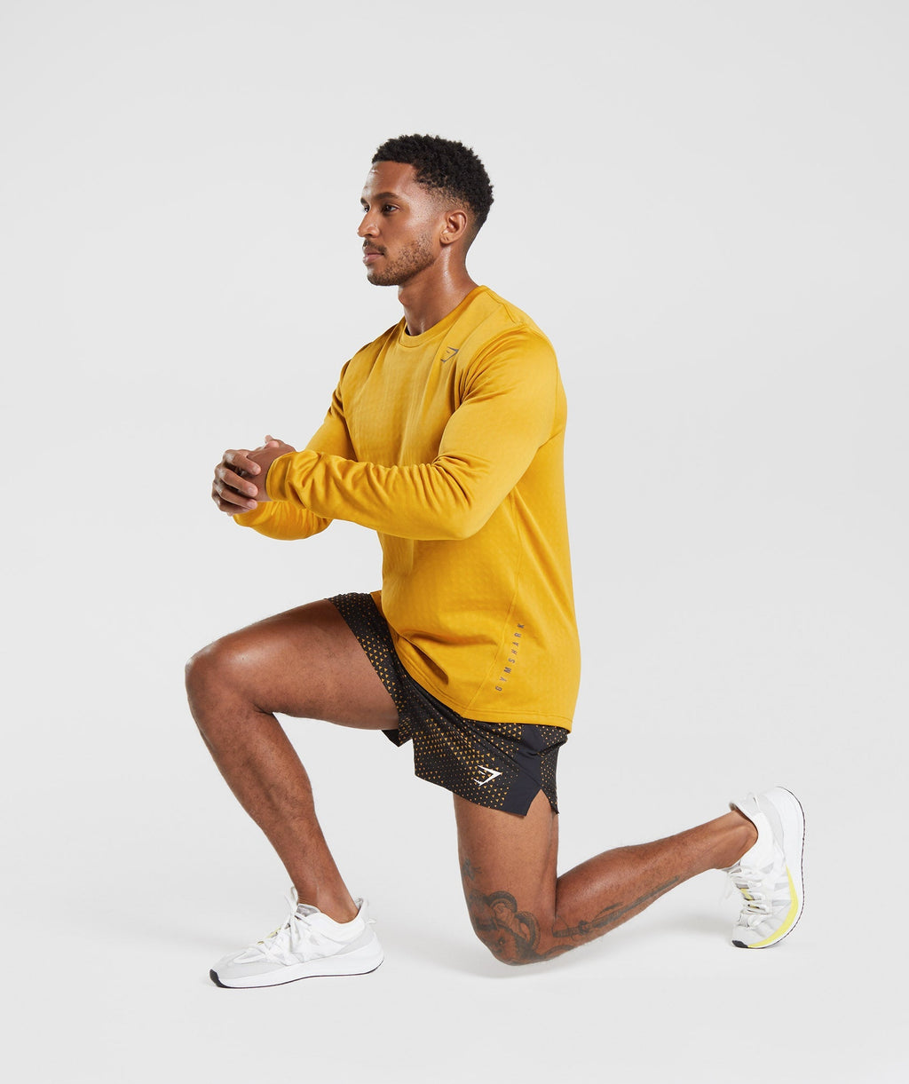 gymshark-sport-5-shorts-turmeric-yellow-print-aw22