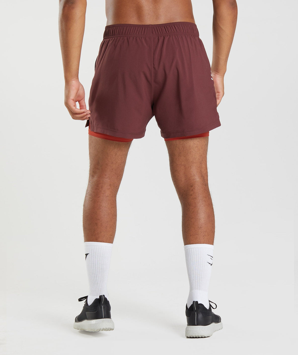 gymshark-sport-5-2-in-1-shorts-baked-maroon-salsa-red-aw22