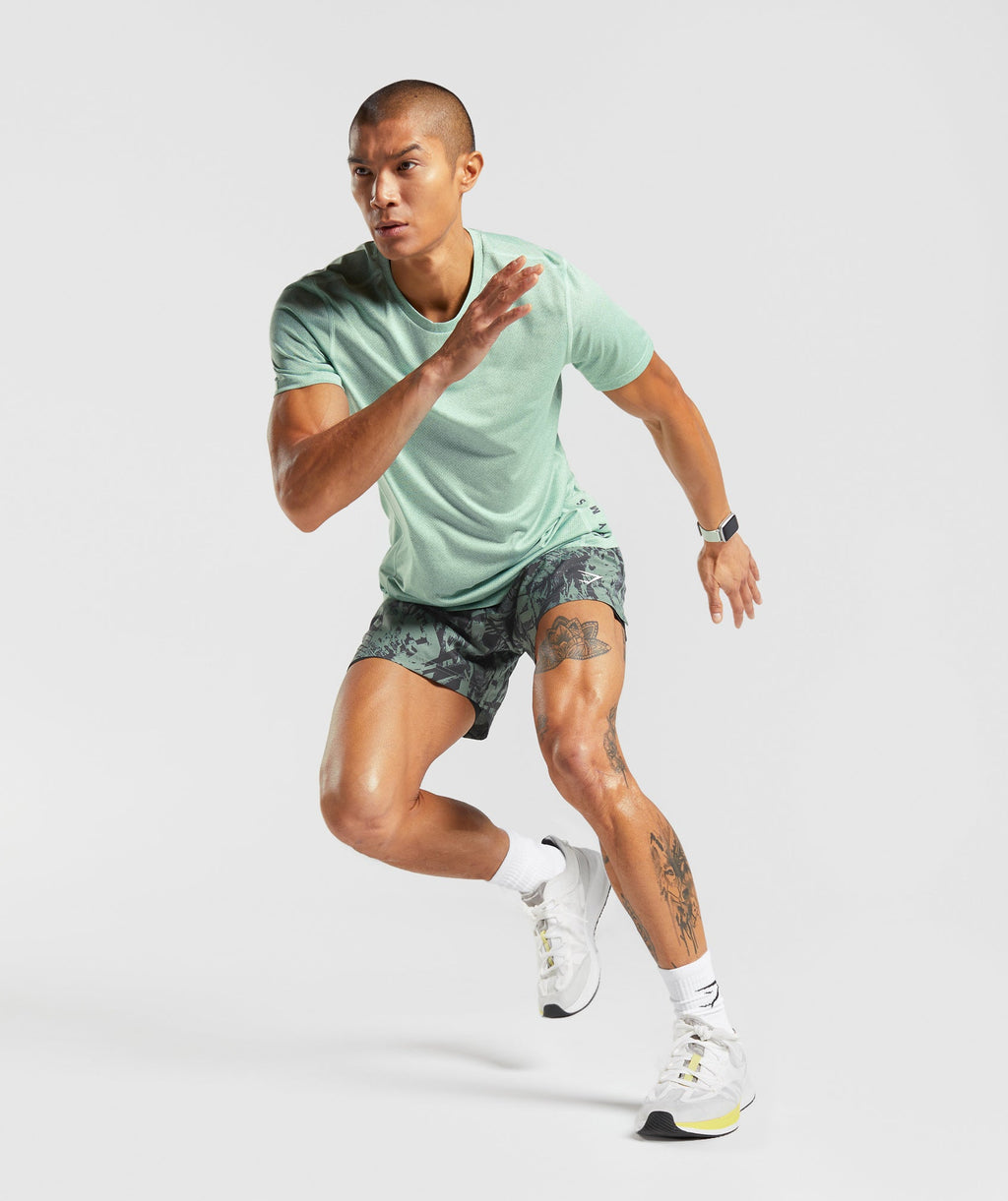gymshark-sport-5-2-in-1-shorts-willow-green-black-print-ss23