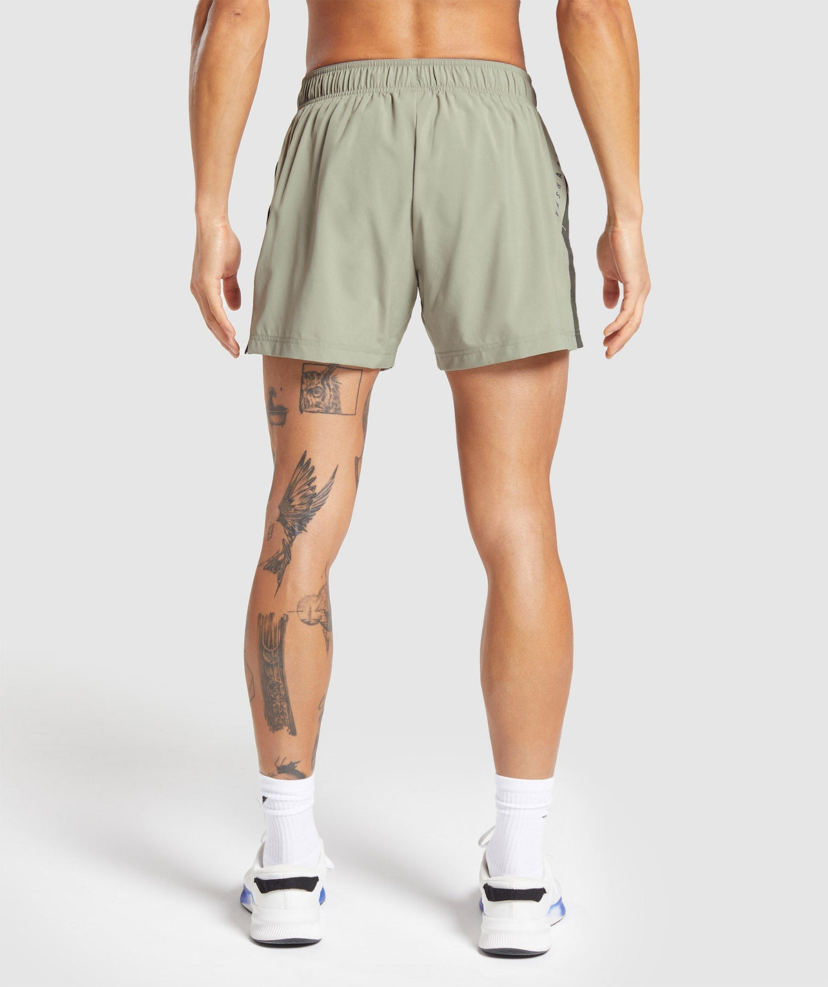 gymshark-sport-5-shorts-chalk-green-strength-green-ss24